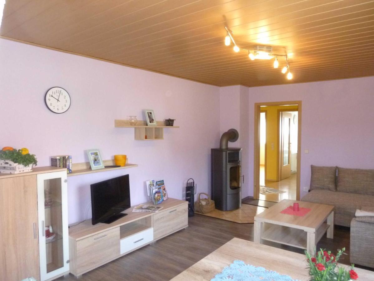 Ferienwohnung Schanbacher Oberzent Ngoại thất bức ảnh